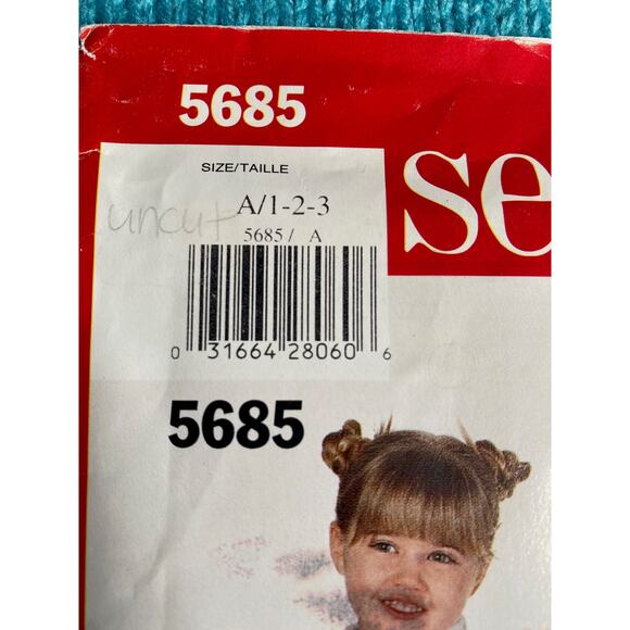 Butterick Sewing pattern 5685 girls jumpsuit Size 1 2 3 - Picture 2 of 5